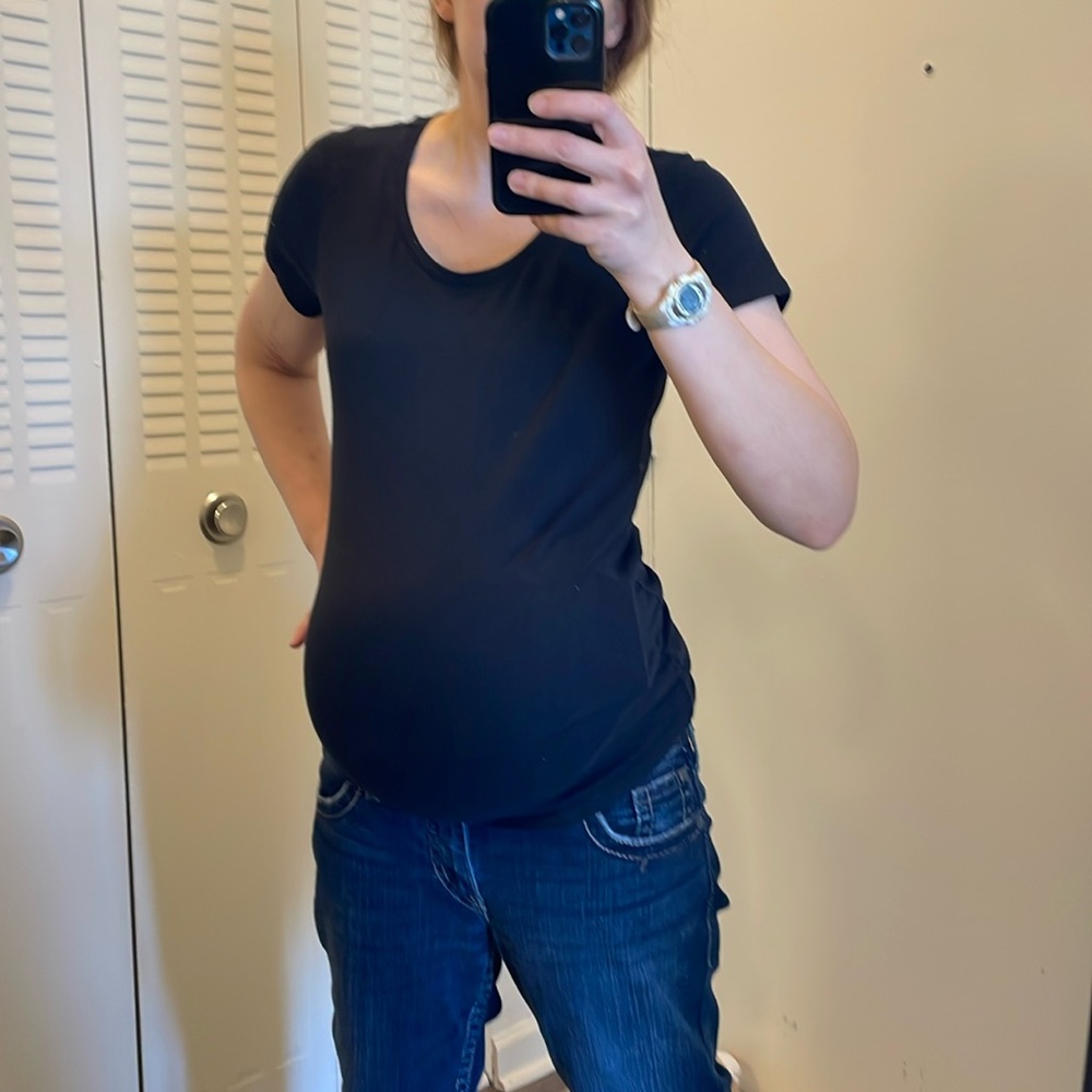 BumpStart Tee by Motherhood Maternity Size Medium